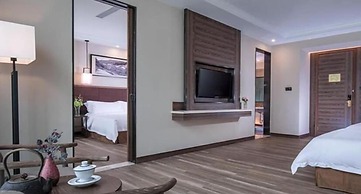 Auden  International  Hotel