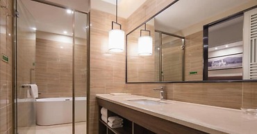 Auden  International  Hotel