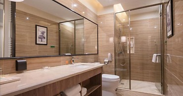 Auden  International  Hotel