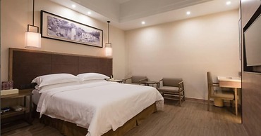 Auden  International  Hotel