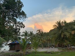 Wild Pasir Panjang Villas