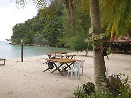 Wild Pasir Panjang Villas