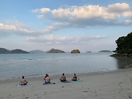 Wild Pasir Panjang Villas