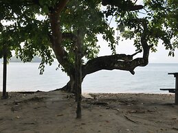 Wild Pasir Panjang Villas