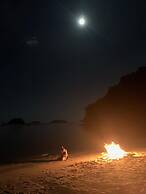 Wild Pasir Panjang Villas