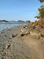 Wild Pasir Panjang Villas