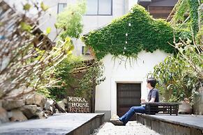 Minka House - Hostel