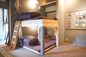 Minka House - Hostel