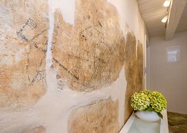 Luxury Apartment Lina - III