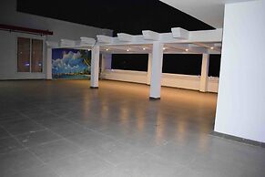 White Pearl Residency