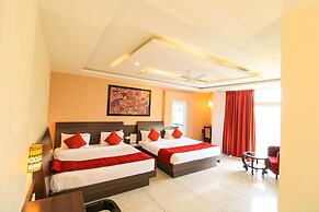 White Pearl Residency