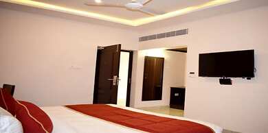 White Pearl Residency