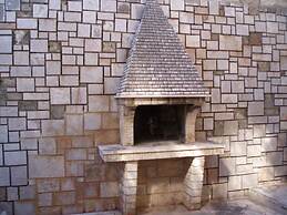 Apartment House Vitaic