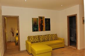 Apartment House Vitaic