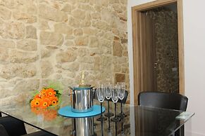 Apartment House Vitaic