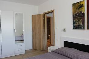 Apartment House Vitaic