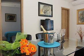 Apartment House Vitaic