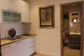 Apartment House Vitaic