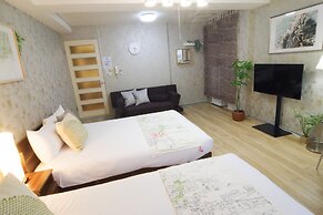 Nipponbashi Art Hotel