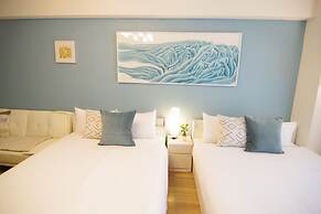 Nipponbashi Art Hotel