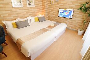 Nipponbashi Art Hotel