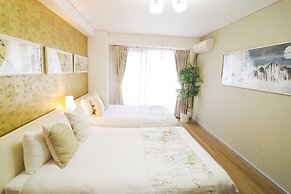 Nipponbashi Art Hotel