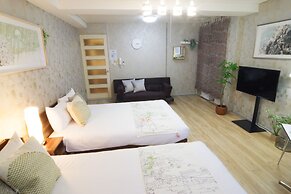Nipponbashi Art Hotel