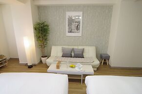 Nipponbashi Art Hotel