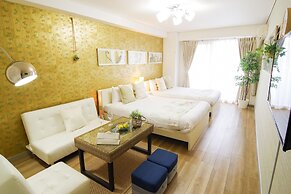 Nipponbashi Art Hotel