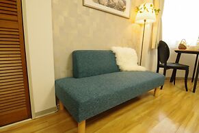 Nipponbashi Art Hotel