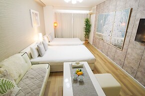Nipponbashi Art Hotel