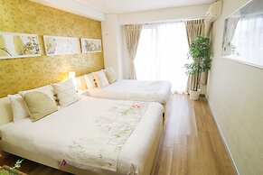 Nipponbashi Art Hotel