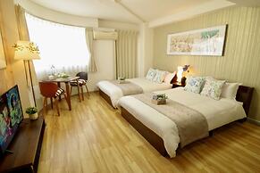 Nipponbashi Art Hotel