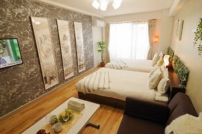 Nipponbashi Art Hotel