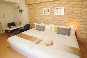 Nipponbashi Art Hotel