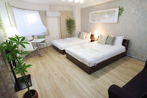 Nipponbashi Art Hotel