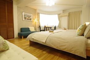 Nipponbashi Art Hotel