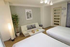 Nipponbashi Art Hotel