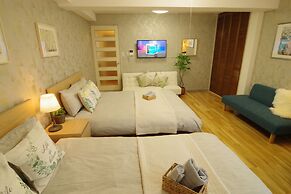 Nipponbashi Art Hotel