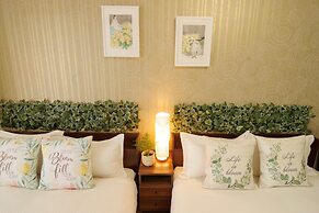 Nipponbashi Art Hotel