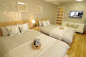 Nipponbashi Art Hotel