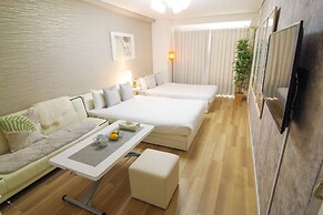 Nipponbashi Art Hotel