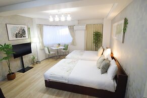 Nipponbashi Art Hotel