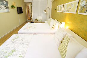 Nipponbashi Art Hotel