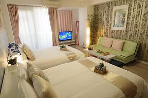 Nipponbashi Art Hotel