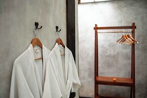 The Sender Pool Suite