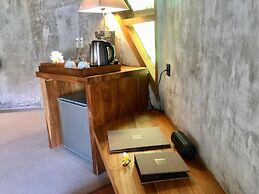 The Sender Pool Suite