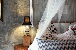 The Sender Pool Suite