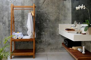 The Sender Pool Suite