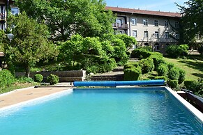 Balneo Hotel Lyulyatsi